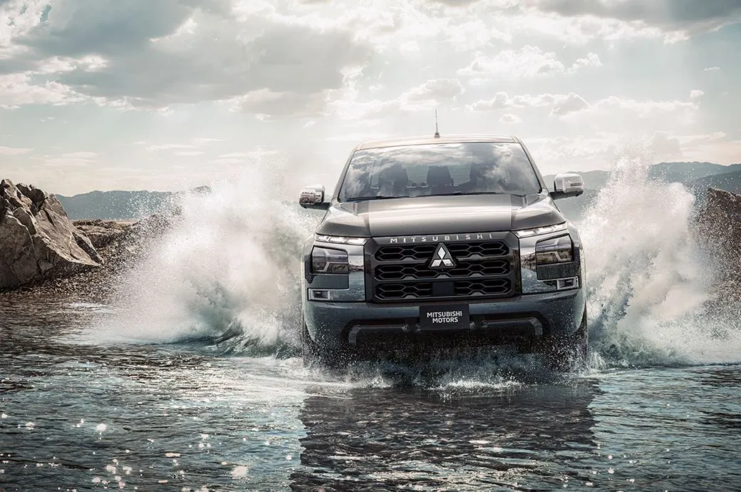 MITSUBISHI - Drive your Ambition